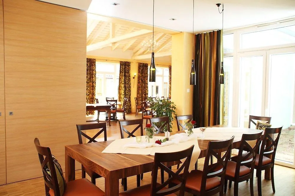Adler Landhotel Buergstadt 4*,