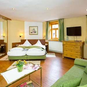 Hotel-weinhaus Stern Hotel